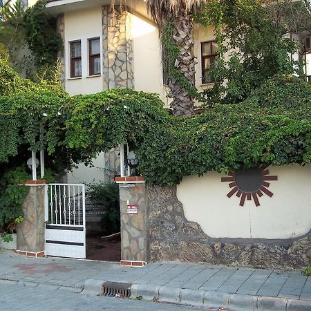 Erciyes Apart Hotel Fethiye Exterior foto
