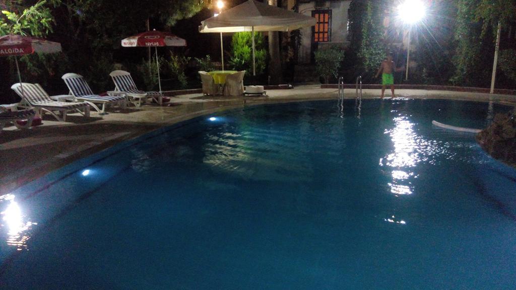 Erciyes Apart Hotel Fethiye Exterior foto