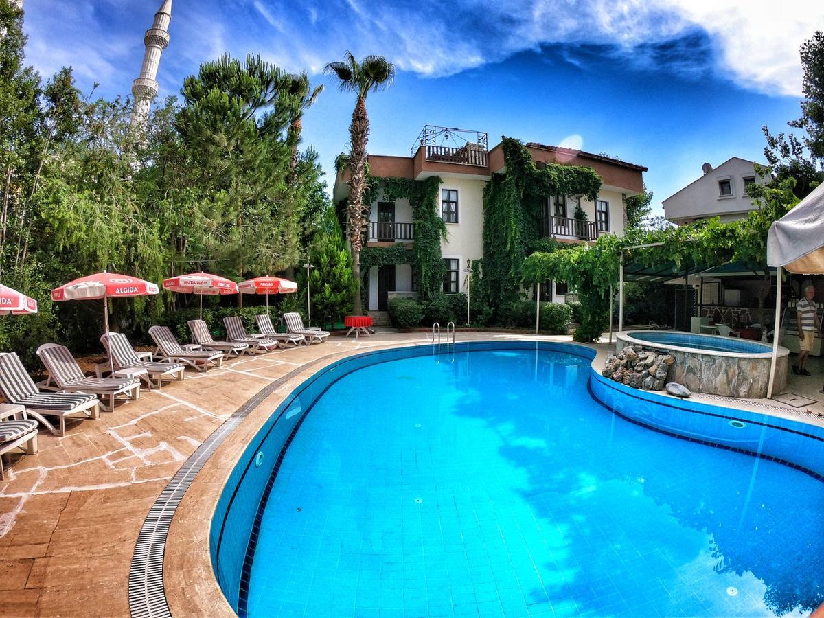 Erciyes Apart Hotel Fethiye Exterior foto